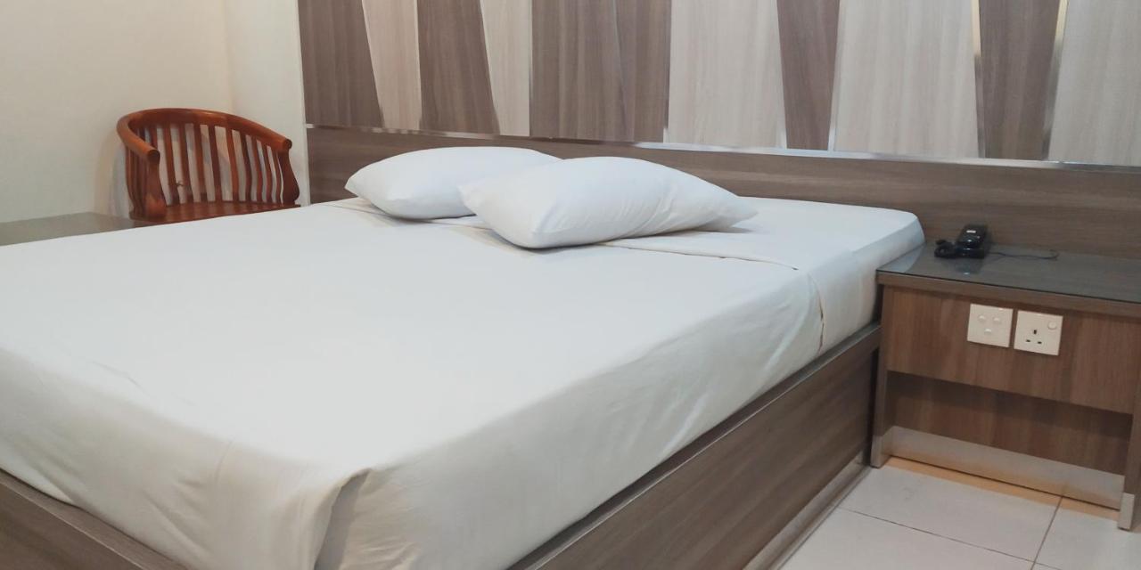 Paradise Hotel تانجونغ بينانغ المظهر الخارجي الصورة