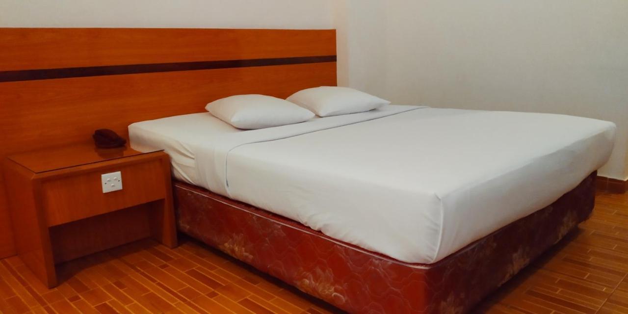Paradise Hotel تانجونغ بينانغ المظهر الخارجي الصورة