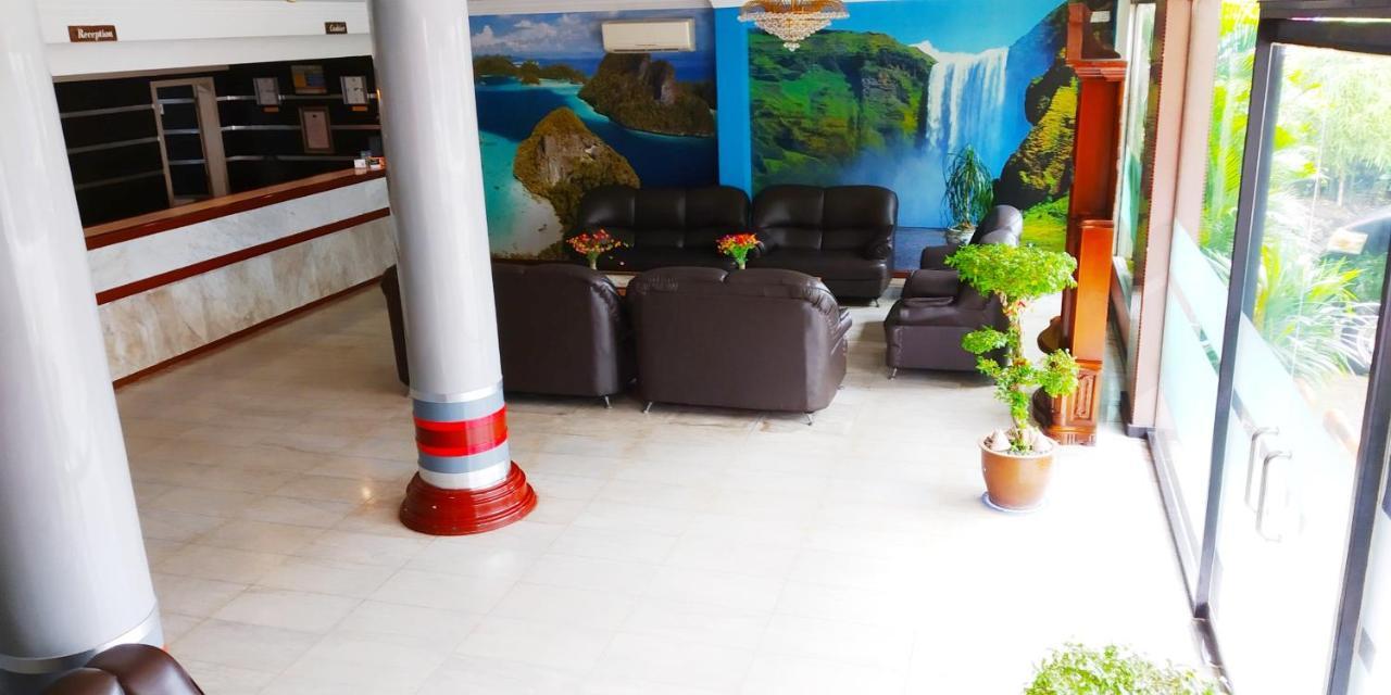 Paradise Hotel تانجونغ بينانغ المظهر الخارجي الصورة