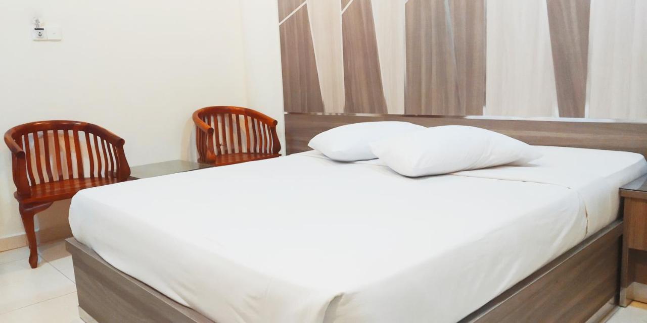 Paradise Hotel تانجونغ بينانغ المظهر الخارجي الصورة
